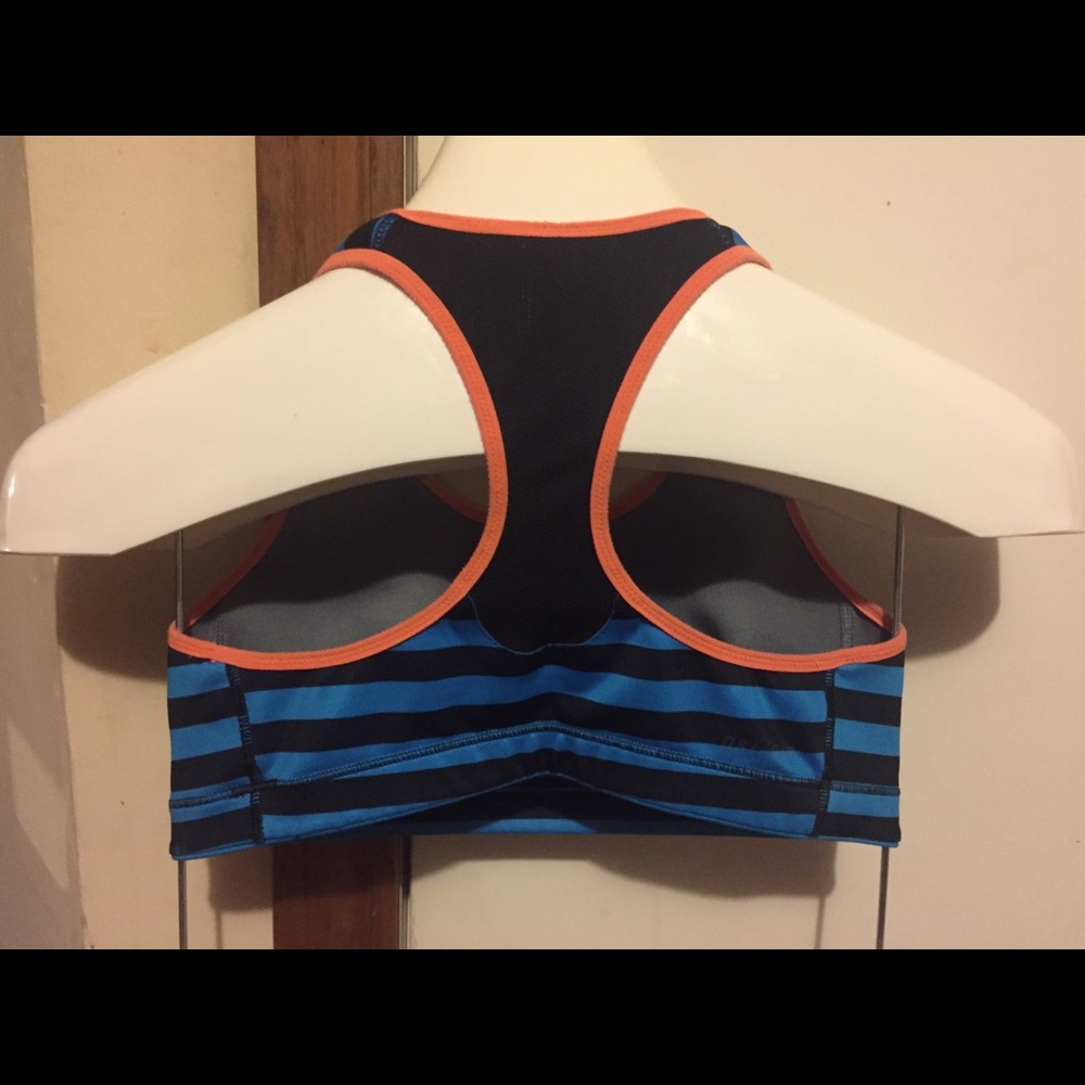Nike Dri-Fit Sports Bra - Picture 2 of 5